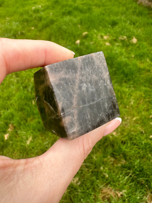 Black Moonstone Cube