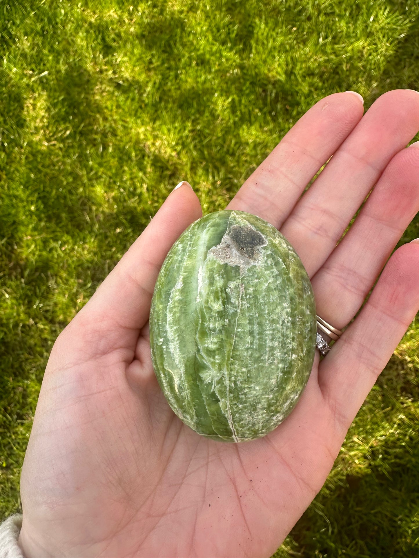 Tremolite Palmstone