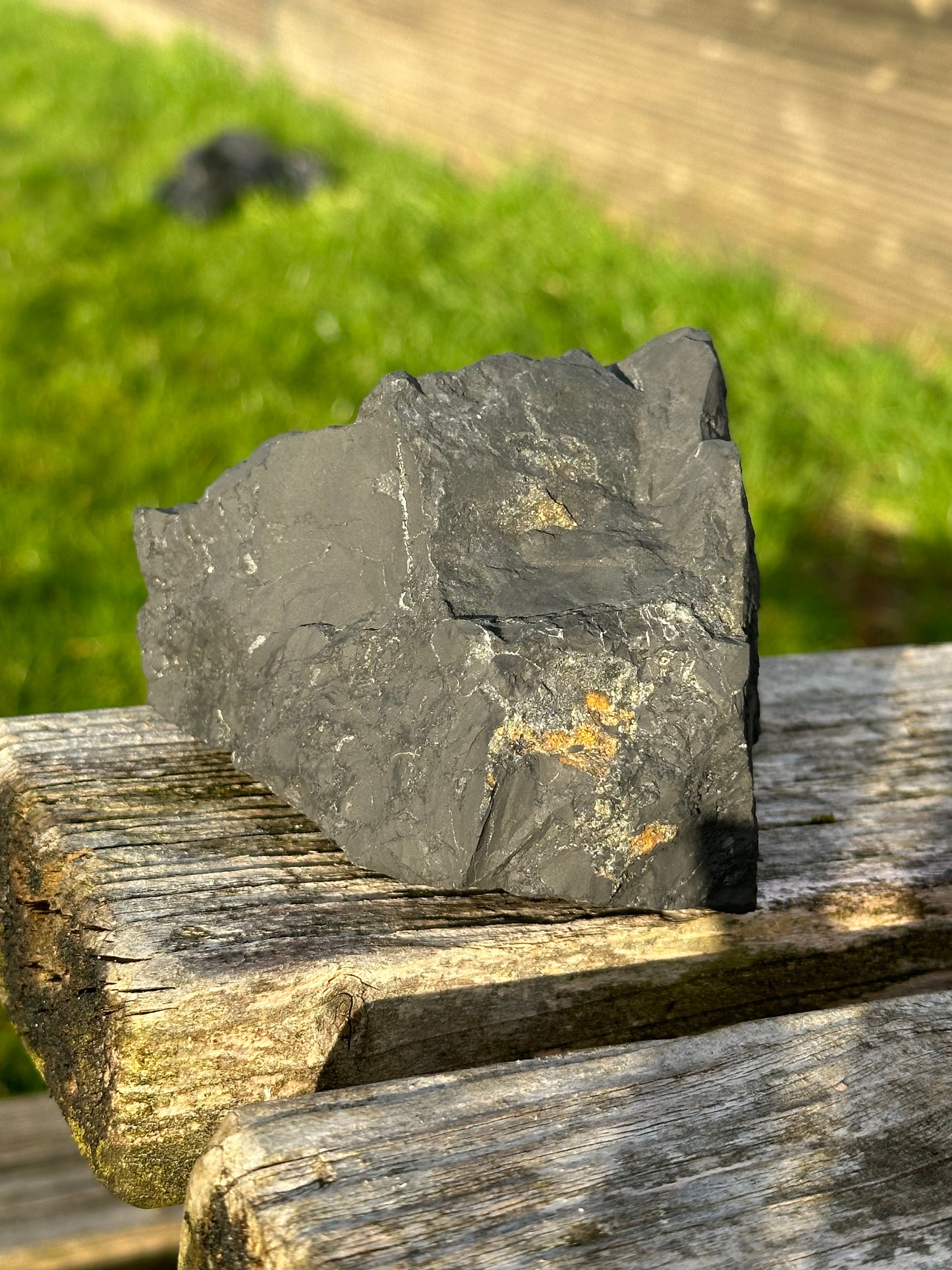 Shungite Rough Medium